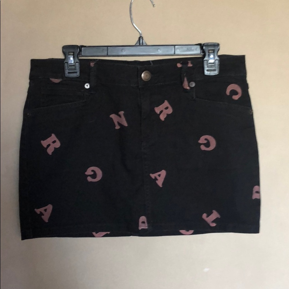 BCBG mini jeans skirt alphabet print